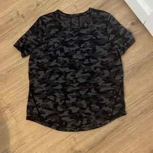 lululemon camo tshirt